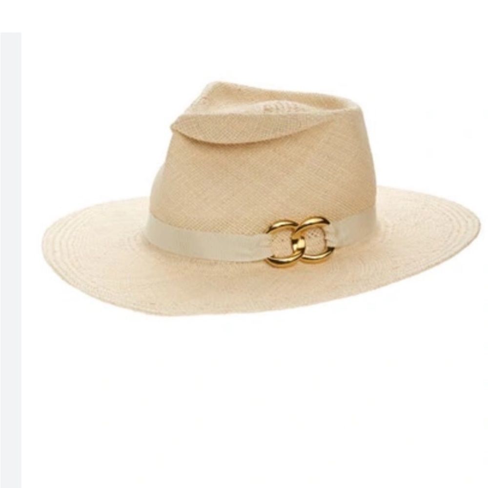 Gladys Tamez straw hat